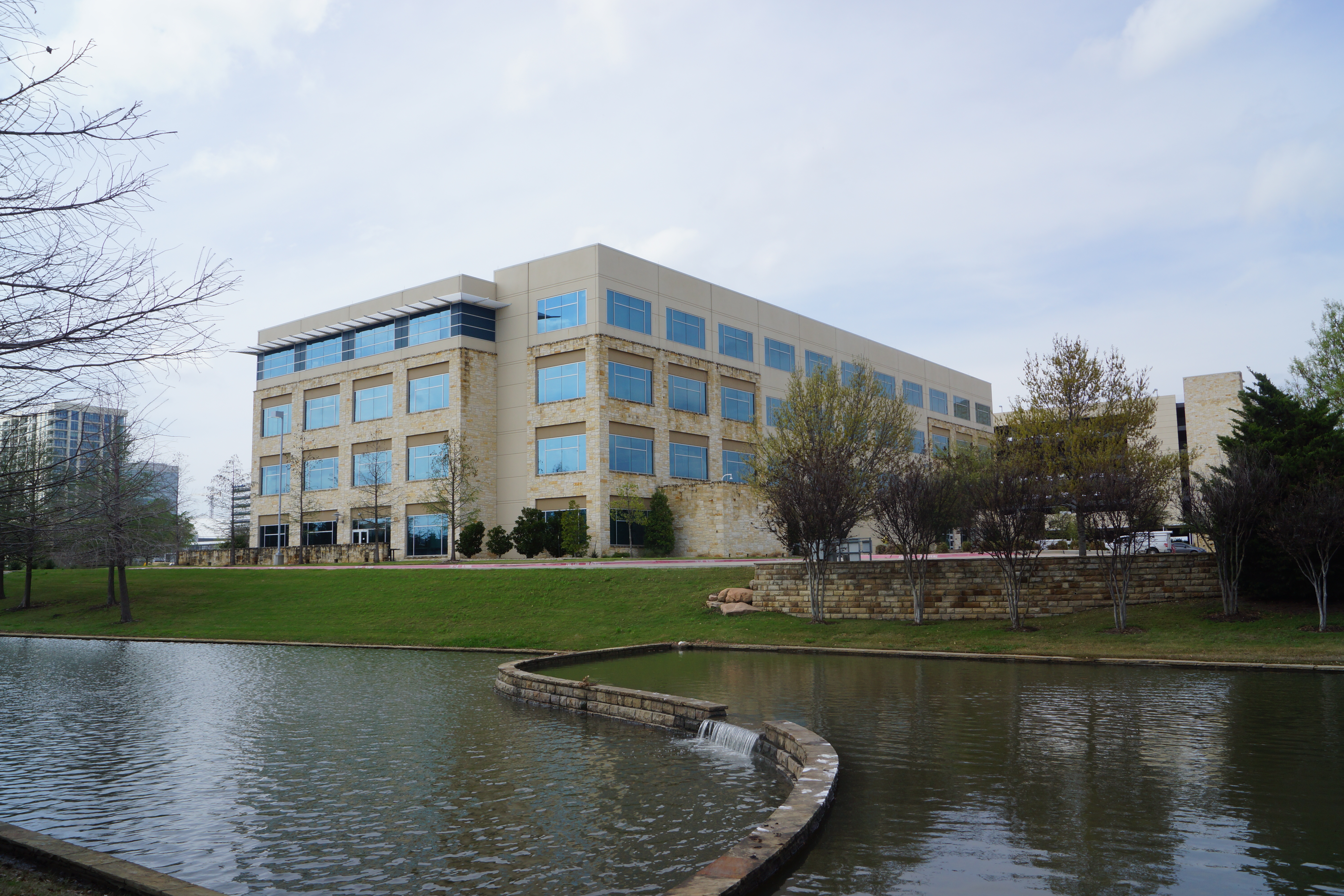 Hundreds Of Metro By T Mobile Workers Moving To New Frisco